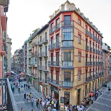El Panuelico De Estafeta - Atico Con Terraza Apartment Pamplona Exterior photo